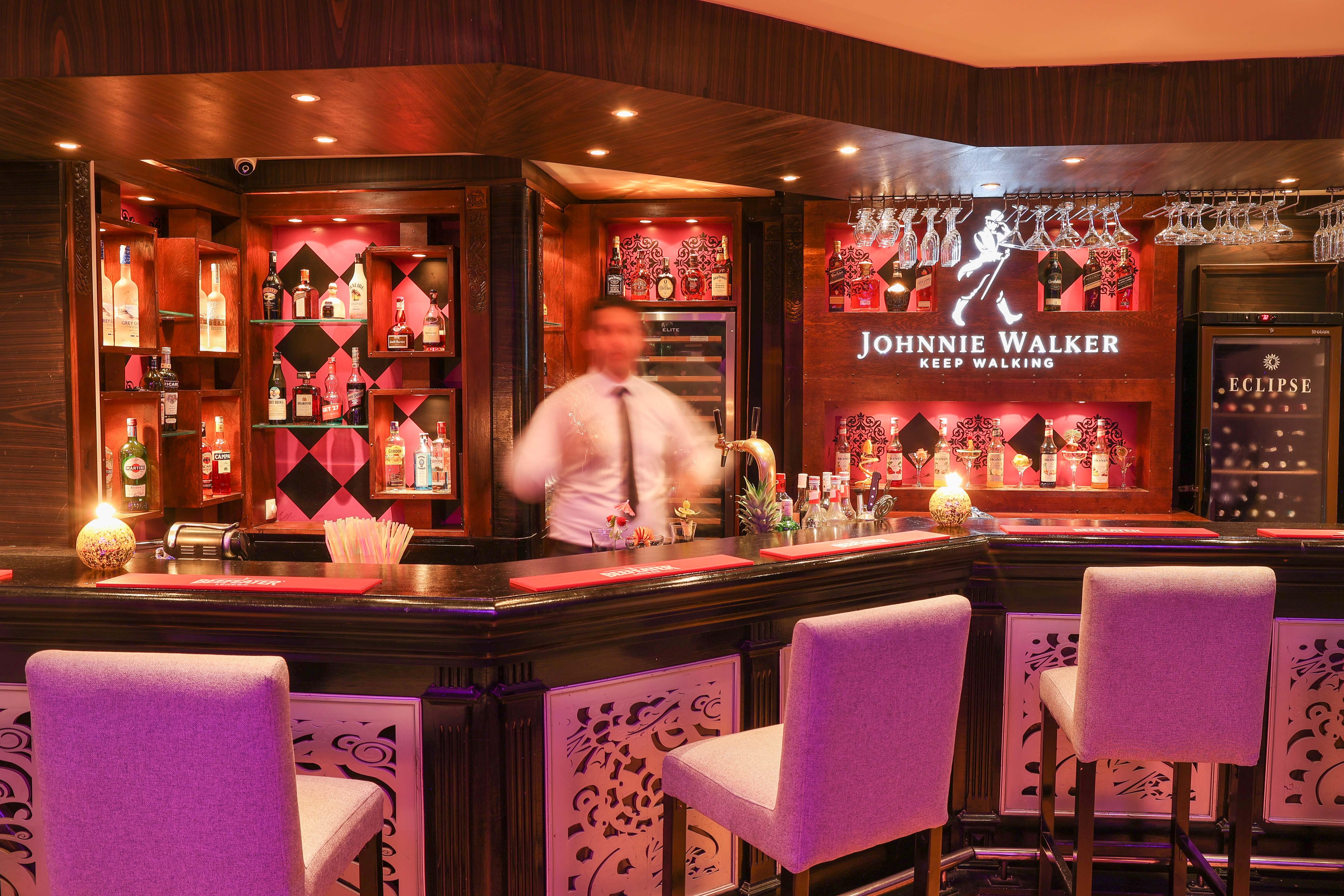 Art Palace Suites & Spa Касабланка Экстерьер фото A Johnnie Walker House bar